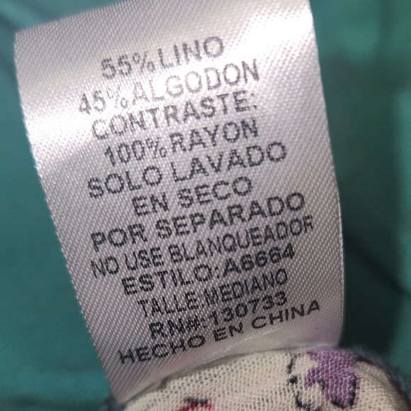 Umgee Teal Green Mixed Printed Back Blouse Size Medium - Picture 8 of 9